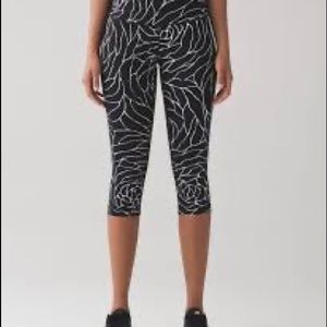 Wonder Under Hi-Rise 1/2 Tight